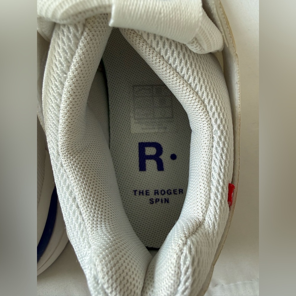 ON Cloud The Roger women’s size 6 - Picture 6 of 10